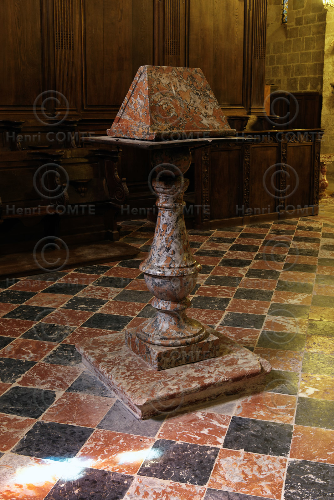 Abbaye de Caunes-Minervois