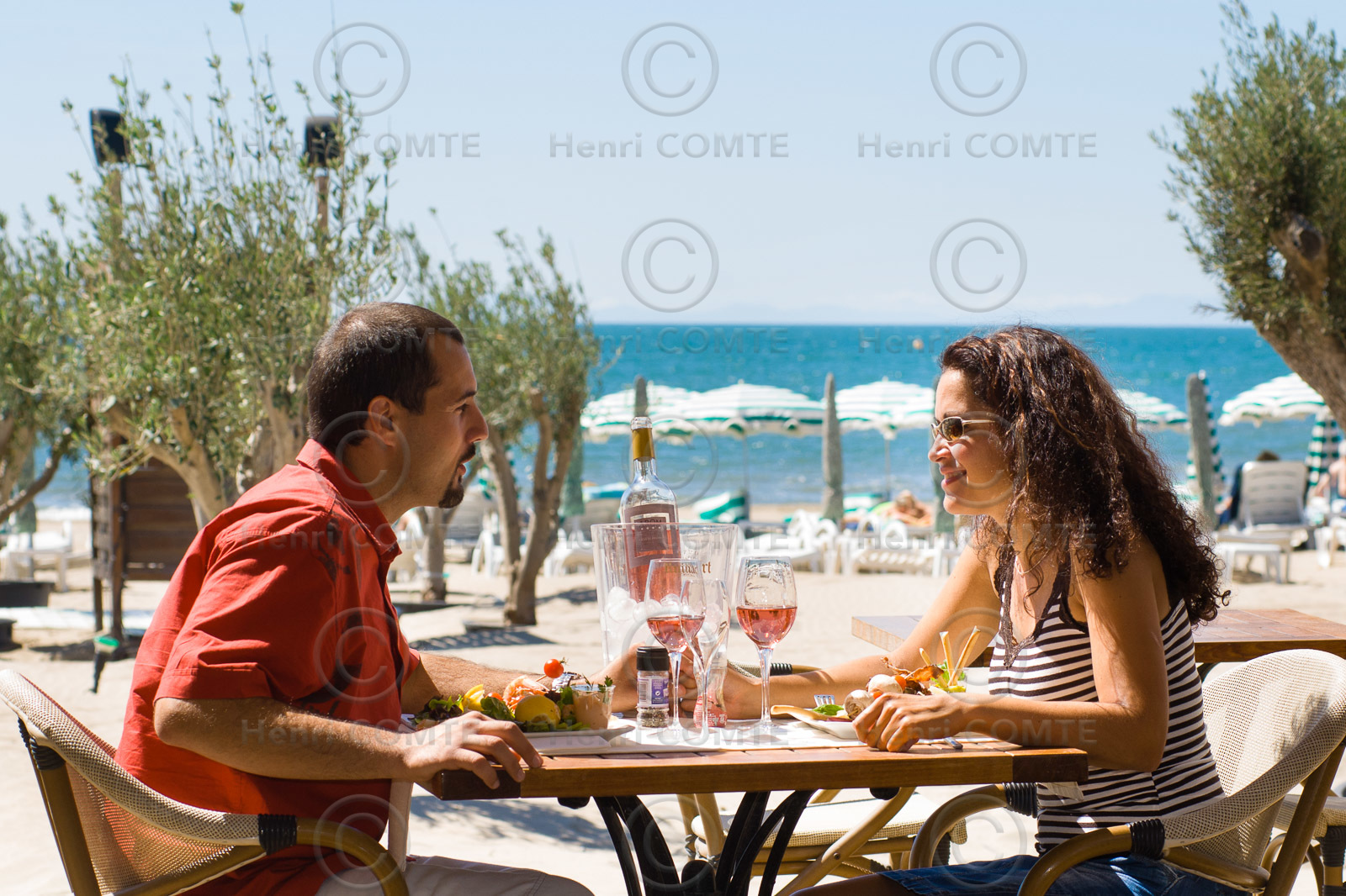 Couple au restaurant