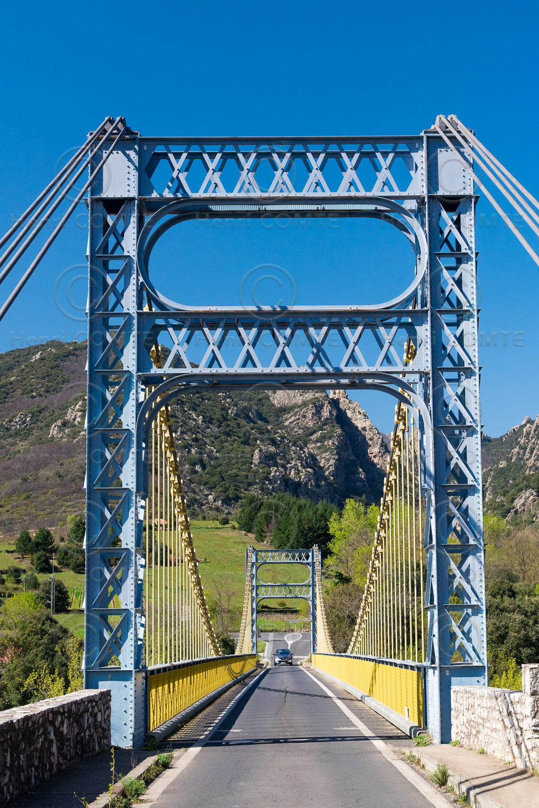 Pont suspendu