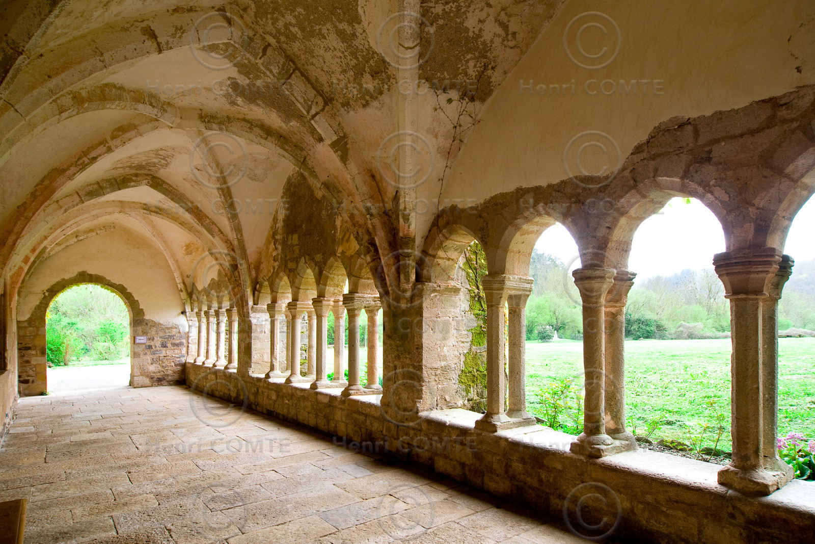 Abbaye de Sylvanes